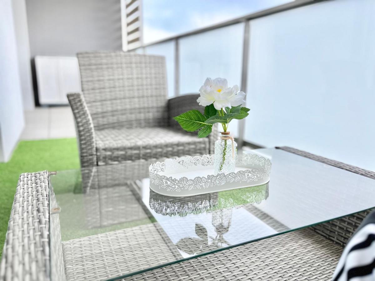 Appartement T2 Vue Panoramique Sur Annecy 塞诺德 外观 照片